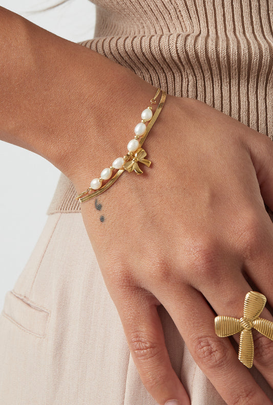 Armband parels en strik