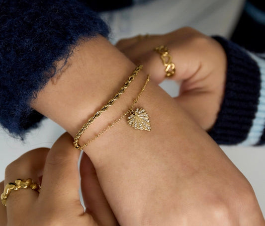 Subtiele sieraden die je looks laten sprankelen, wij zetten ze op een rijtje!