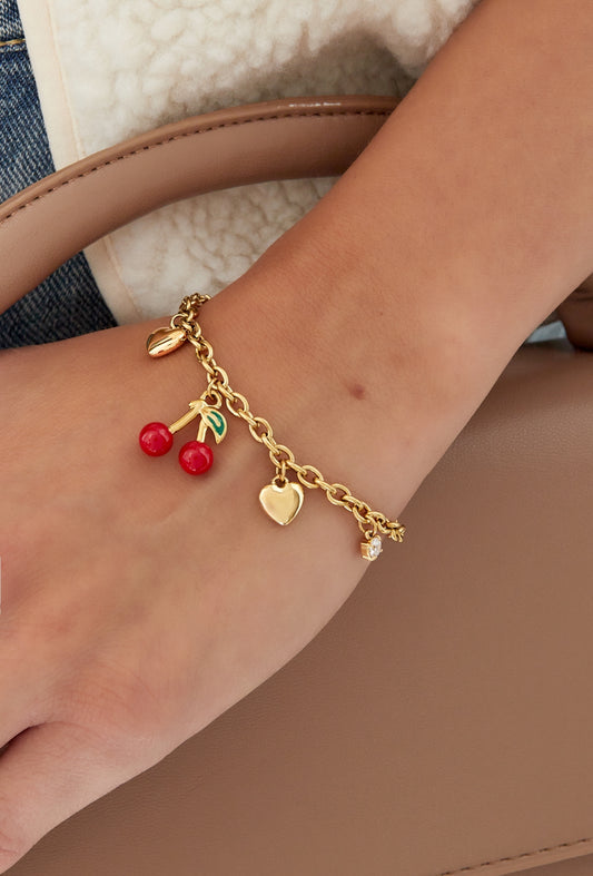 Armband met bedels en kersje, bedelarmband 