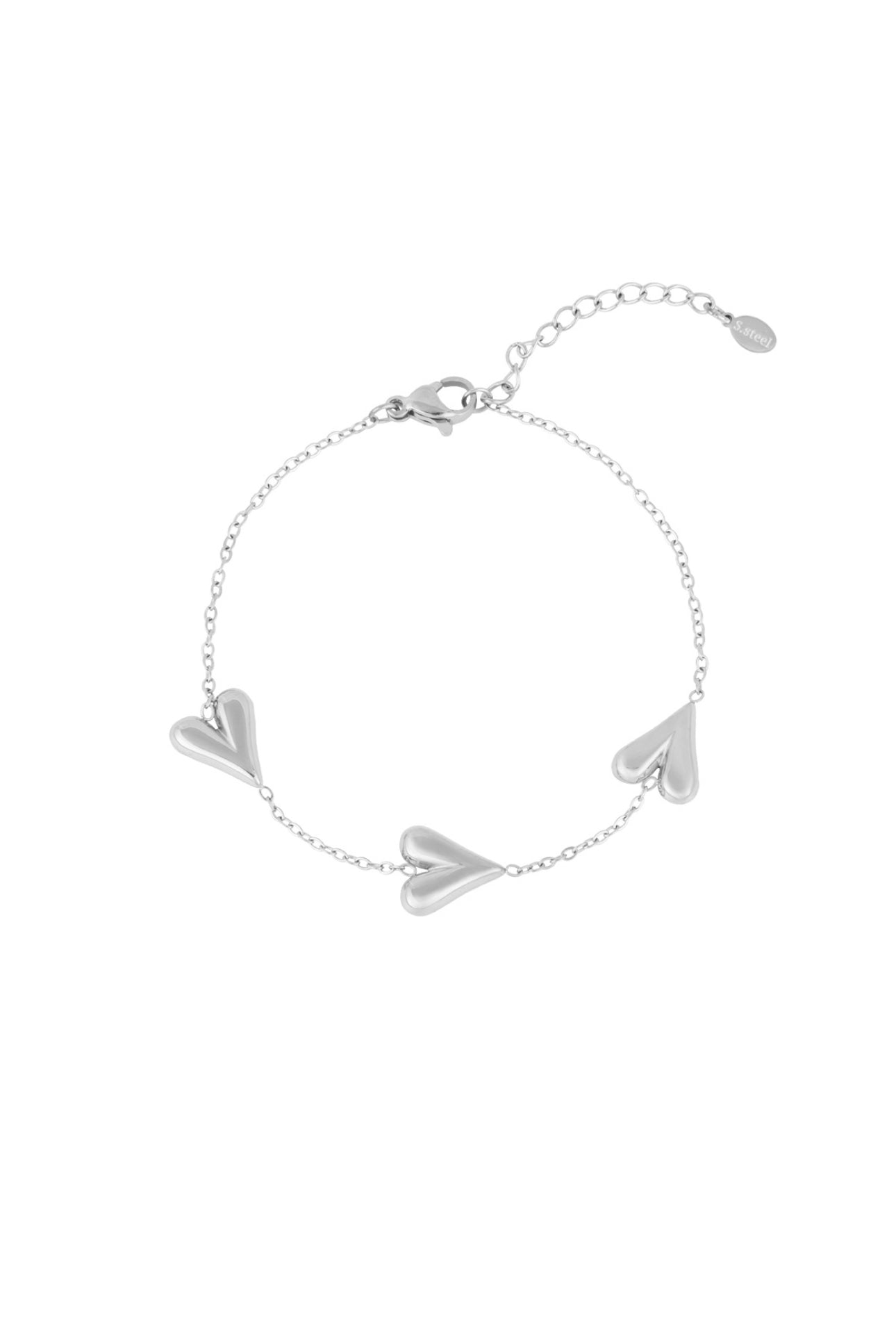 Armband met drie hartjes zilverkleur 