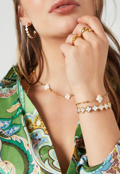 Clover bangle