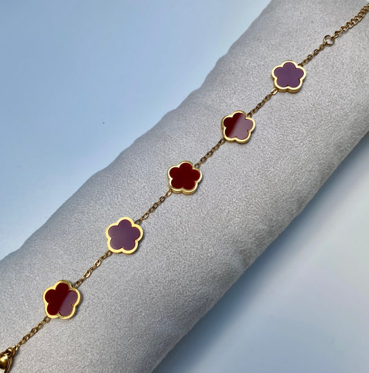 Clover armband rood