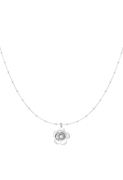 Ketting met bloem en parel zilverkleur 