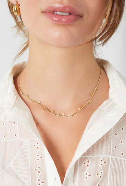 Ketting met kleine klavertjes
