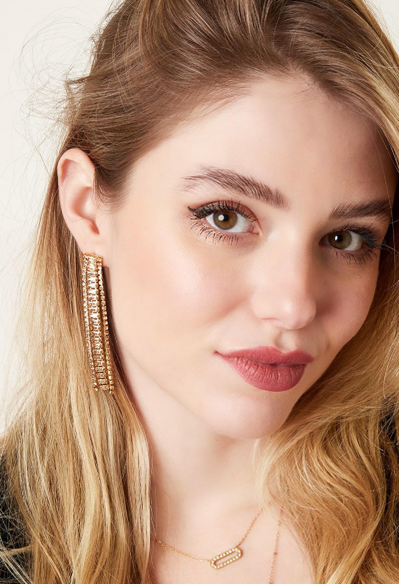 Oorhangers statement met strass goudkleur 