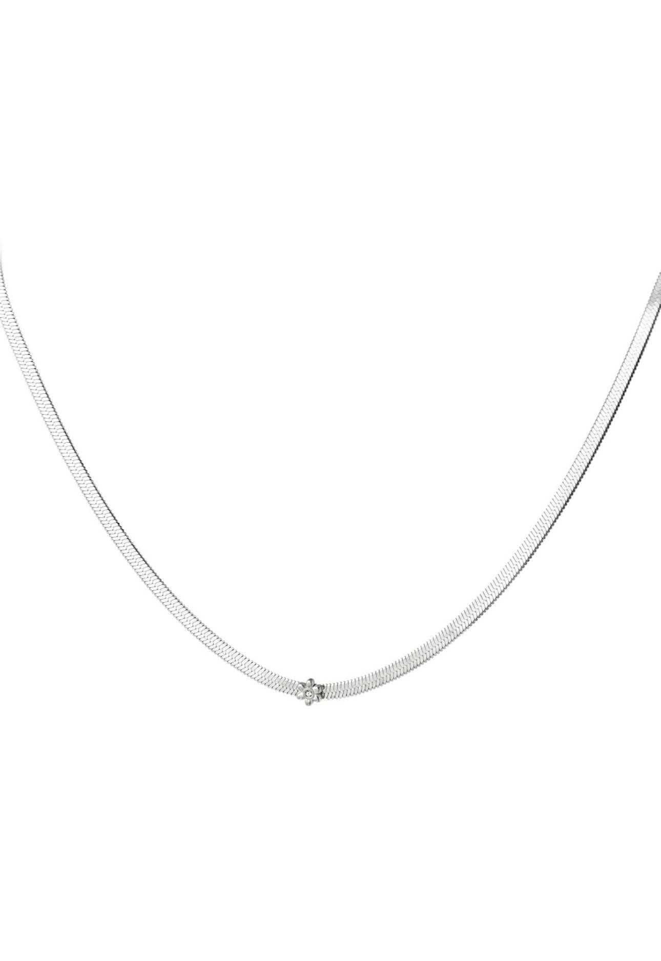 Snake chain ketting met bloemetje Zilverkleur 