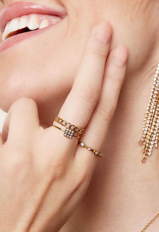 Dubbele ring met schakels en strass steentjes